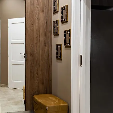 V68 Deluxe - Hostaid Apartman Budapest